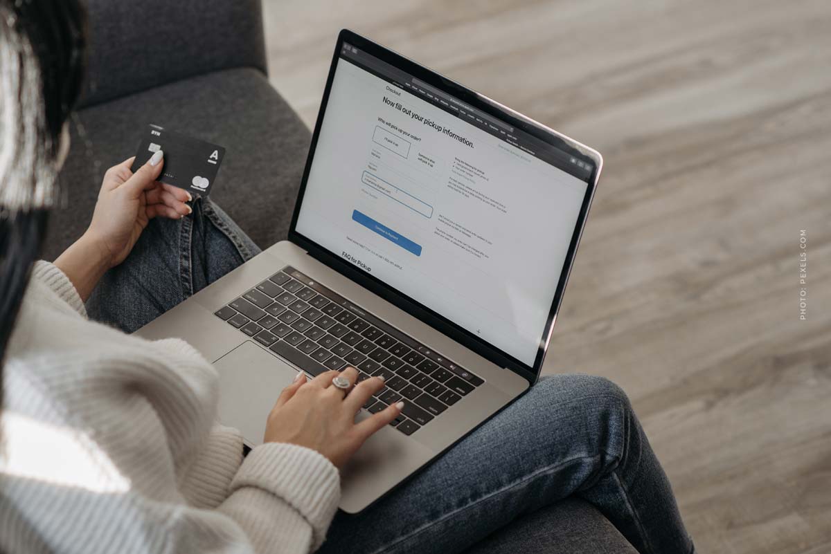 Landing Page: Was ist das? Erstellen, Design, Beispiele für mehr Leads 🚀