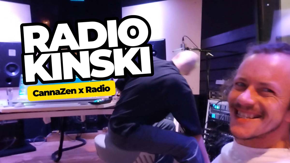 Radiospot produzieren: 3 Social Ads Tipps, die du auch für Radiowerbung nutzen kannst